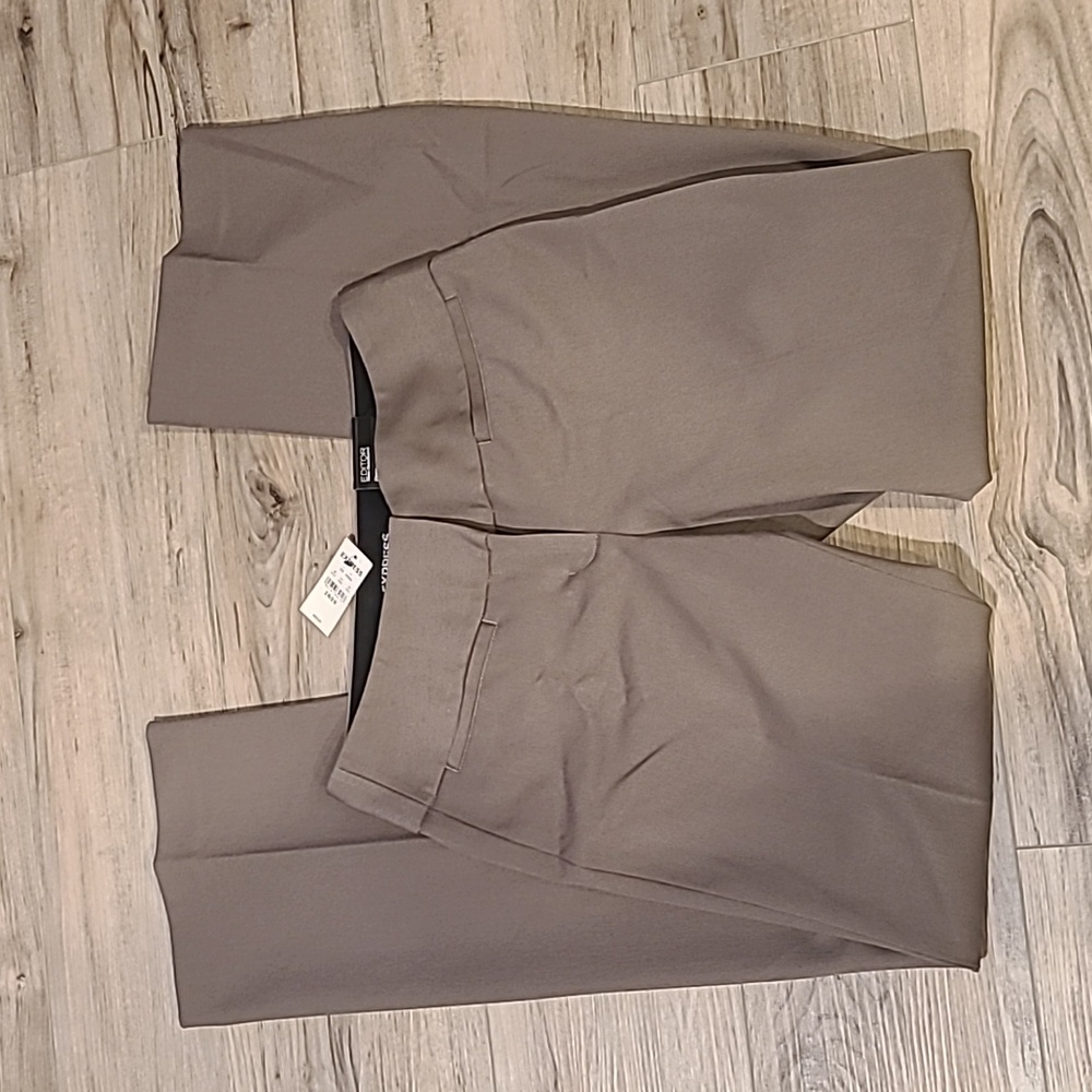 Express Dress Pants Size 2R NWT